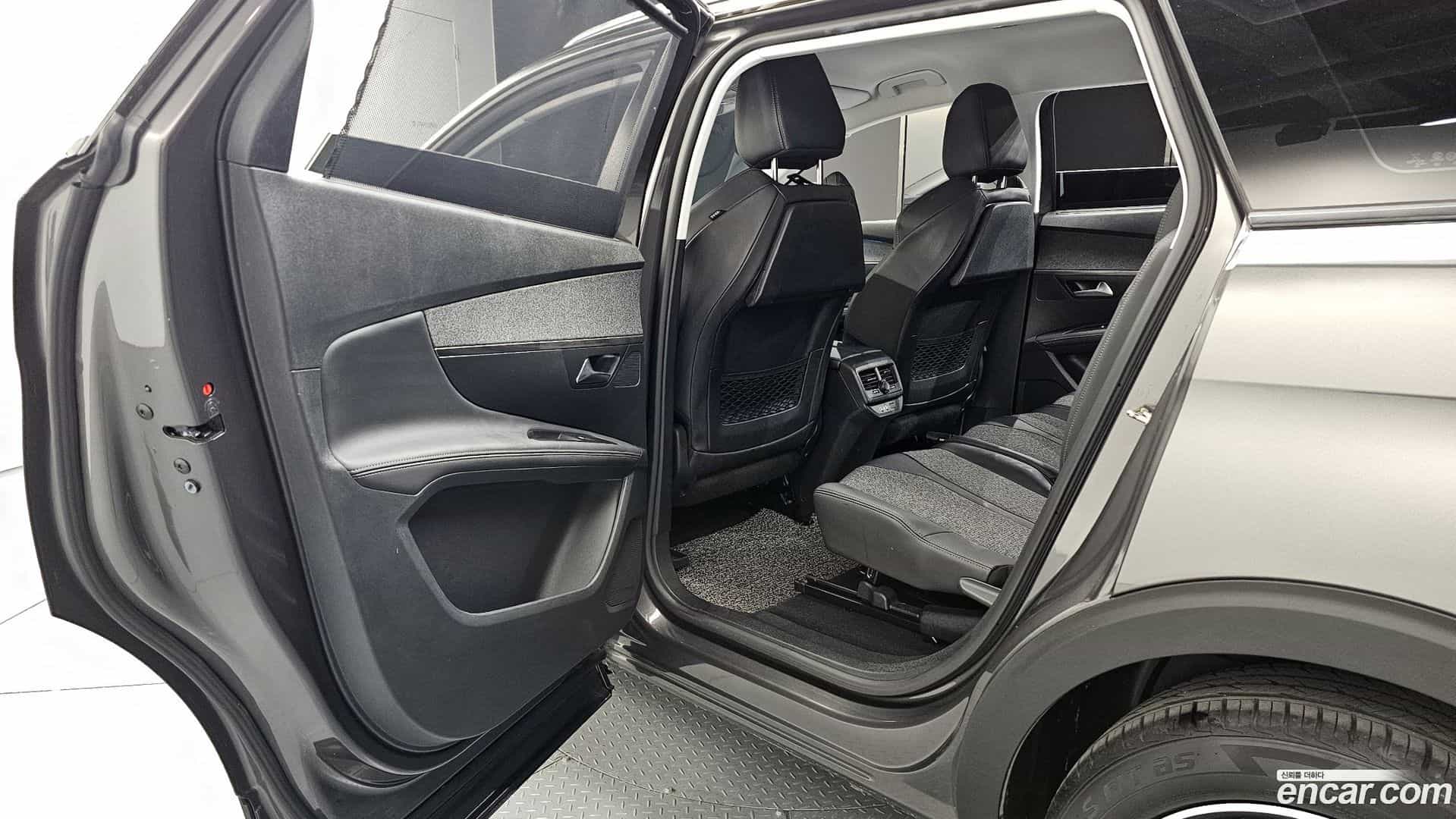 5008 Peugeot 2019.9-OPTION-016