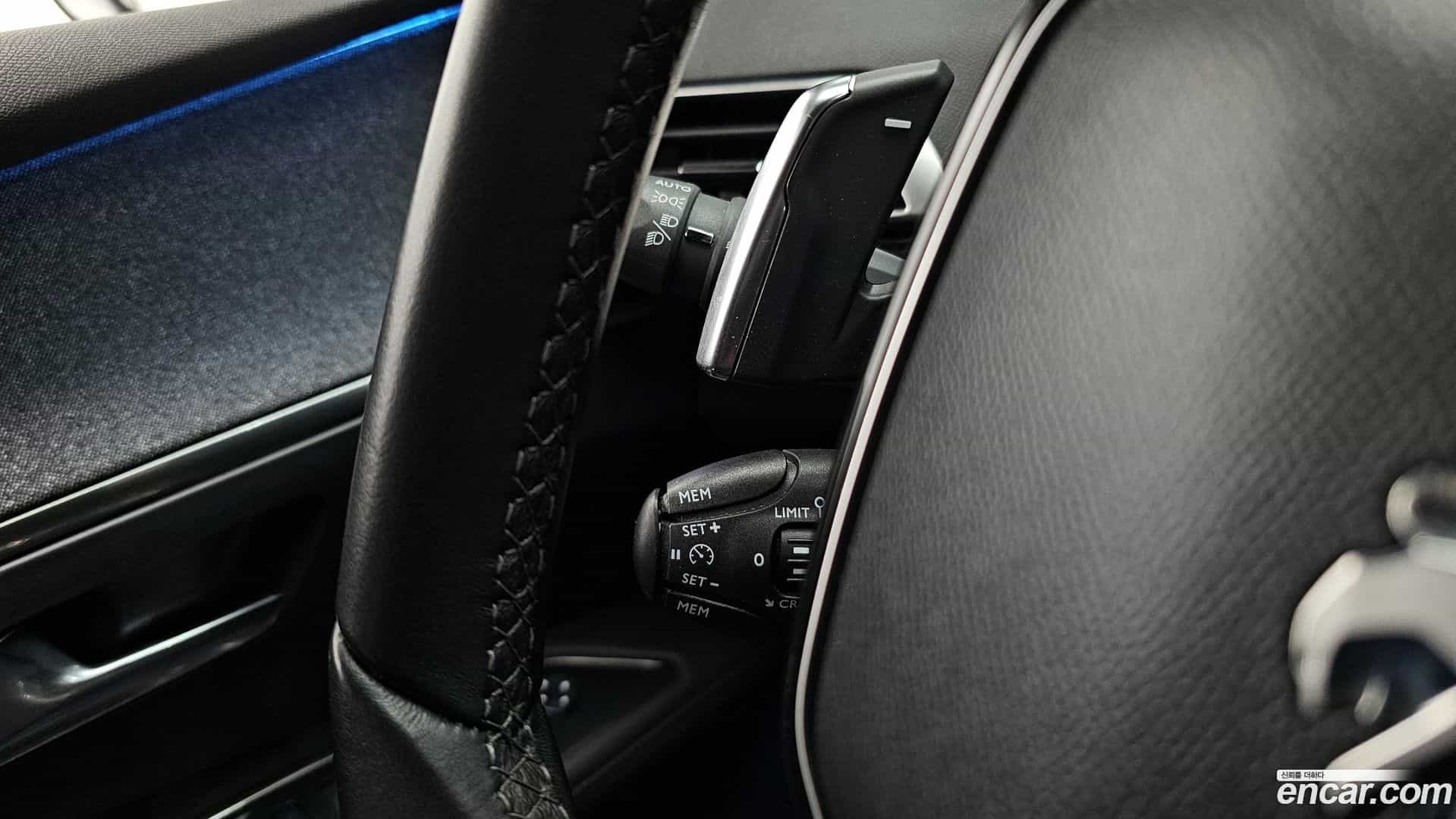 5008 Peugeot 2019.9-OPTION-041