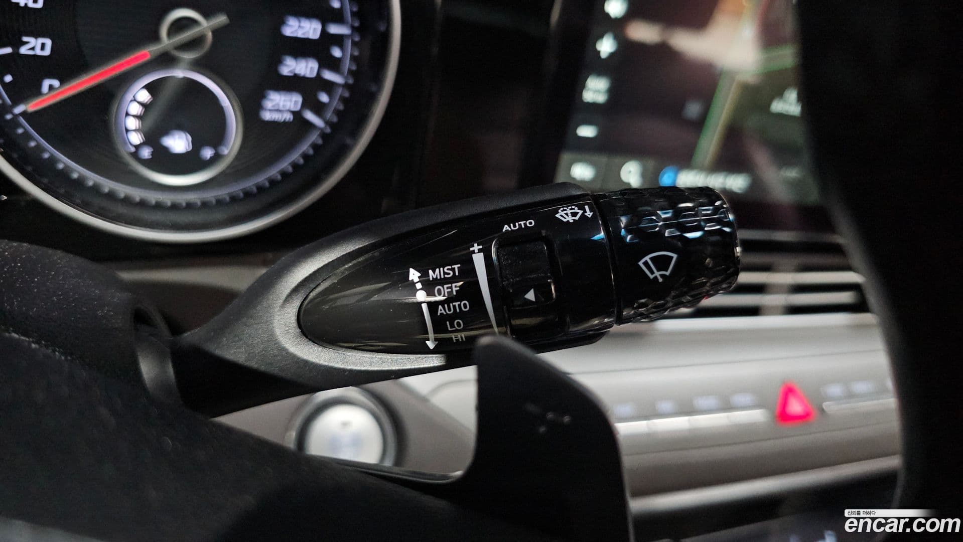 Main__Slider__Photo:Grandeur Hyundai 2020.10-17
