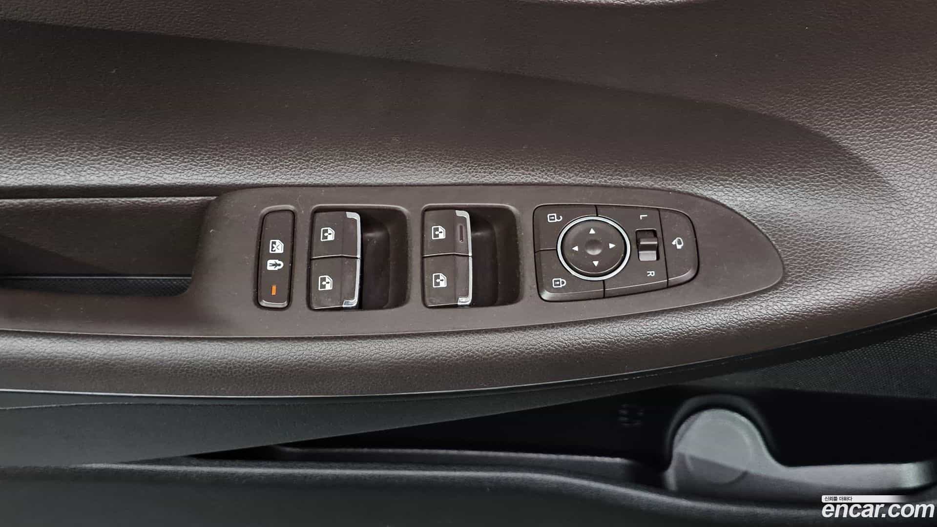 Grandeur Hyundai 2020.10-OPTION-041