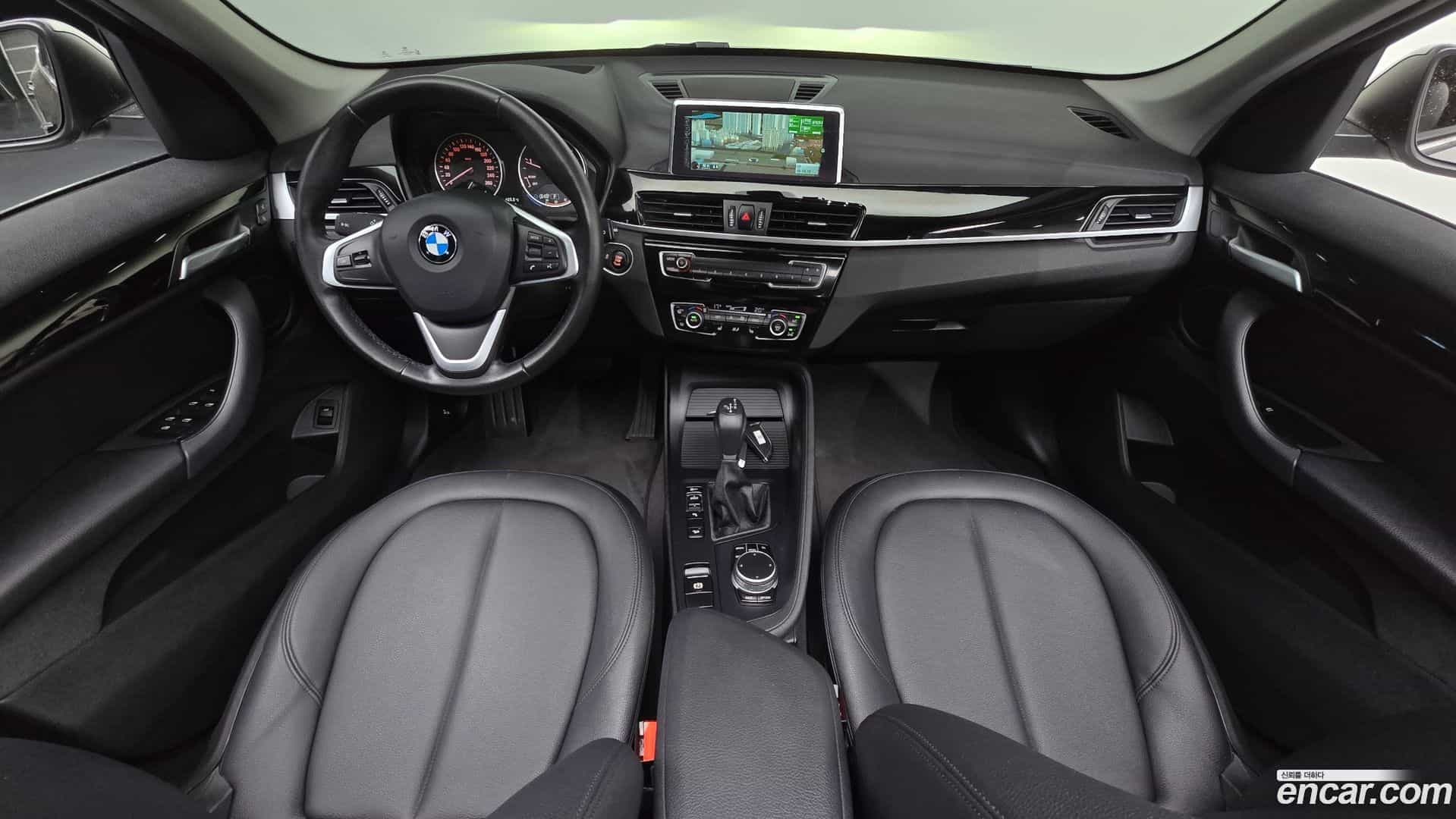 X1 BMW 2017.5-INNER-007