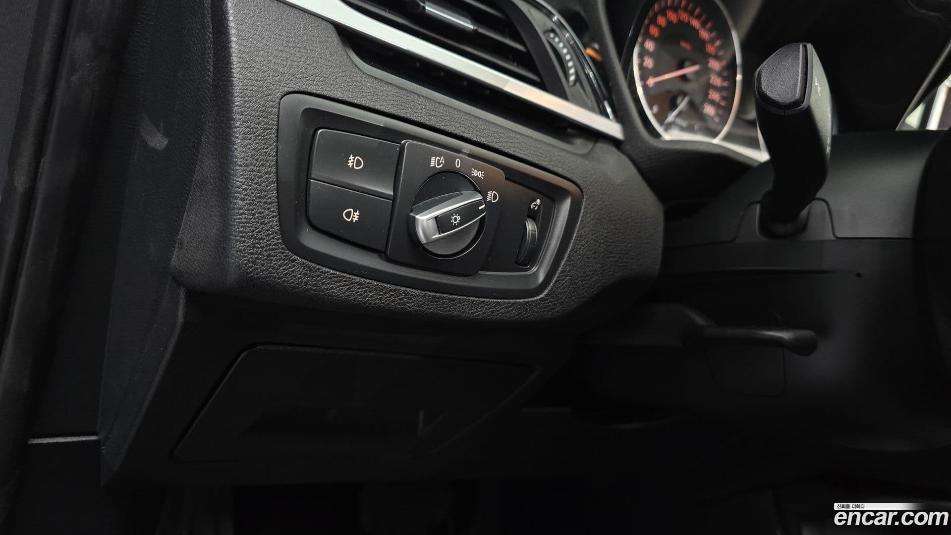 Main__Slider__Photo:X1 BMW 2017.5-15