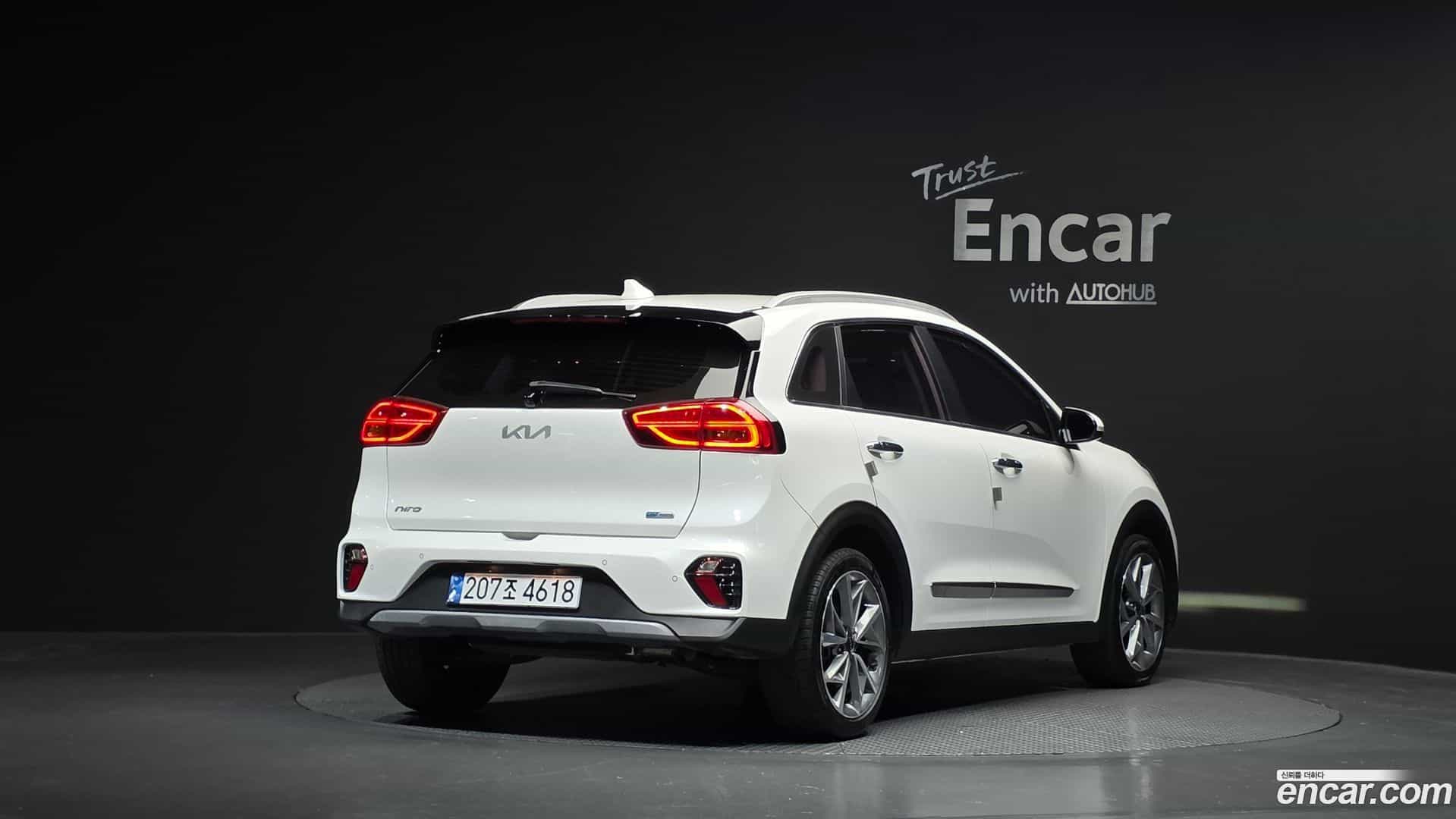 Niro Kia 2021.11-OUTER-002