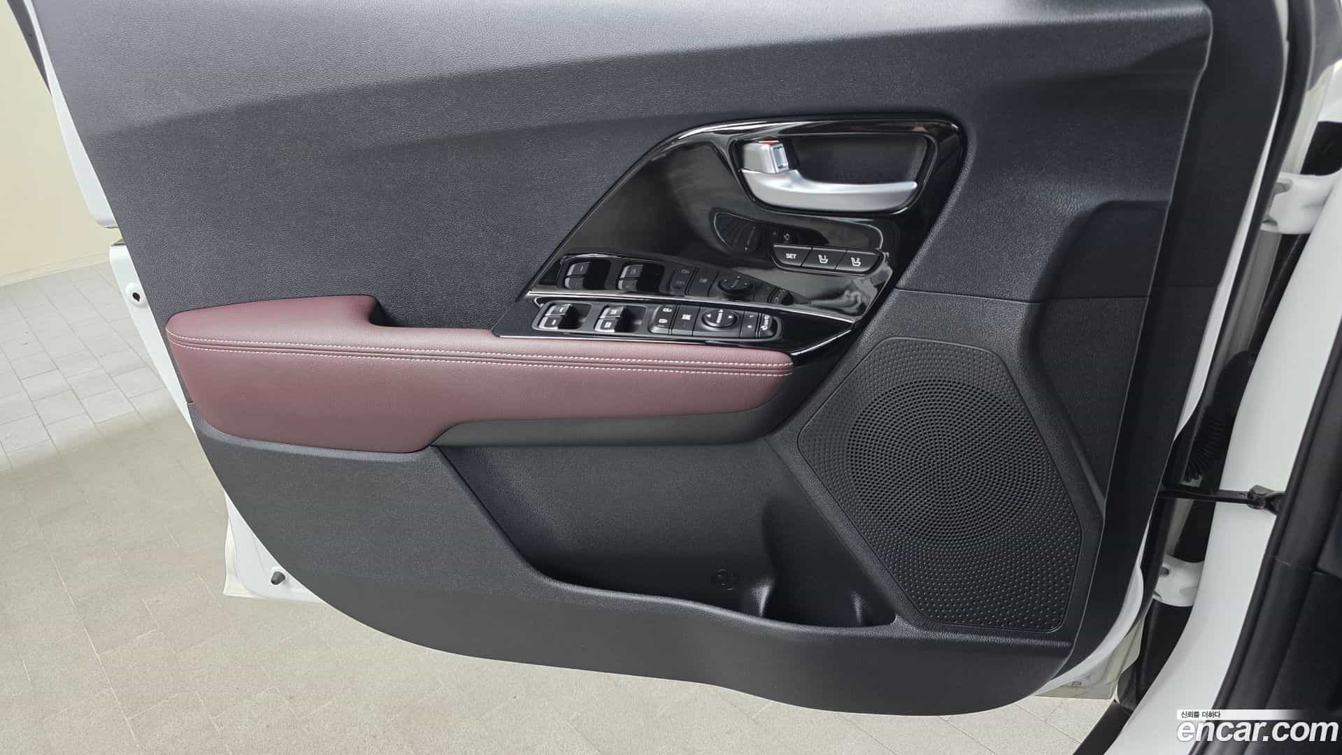 Niro Kia 2021.11-INNER-034