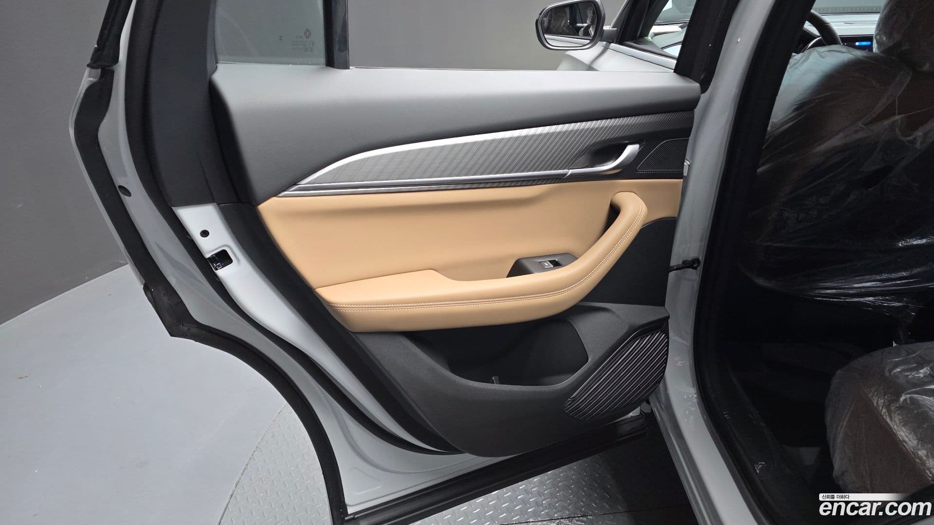 Main__Slider__Photo:Grand Koleos Renault Korea 2026.2-24