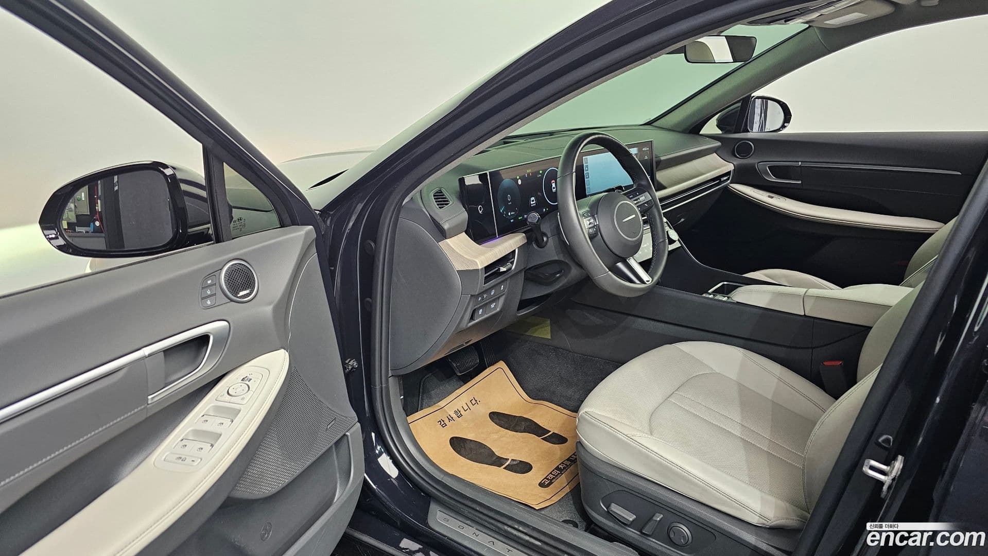 Main__Slider__Photo:Sonata Hyundai 2024.6-9