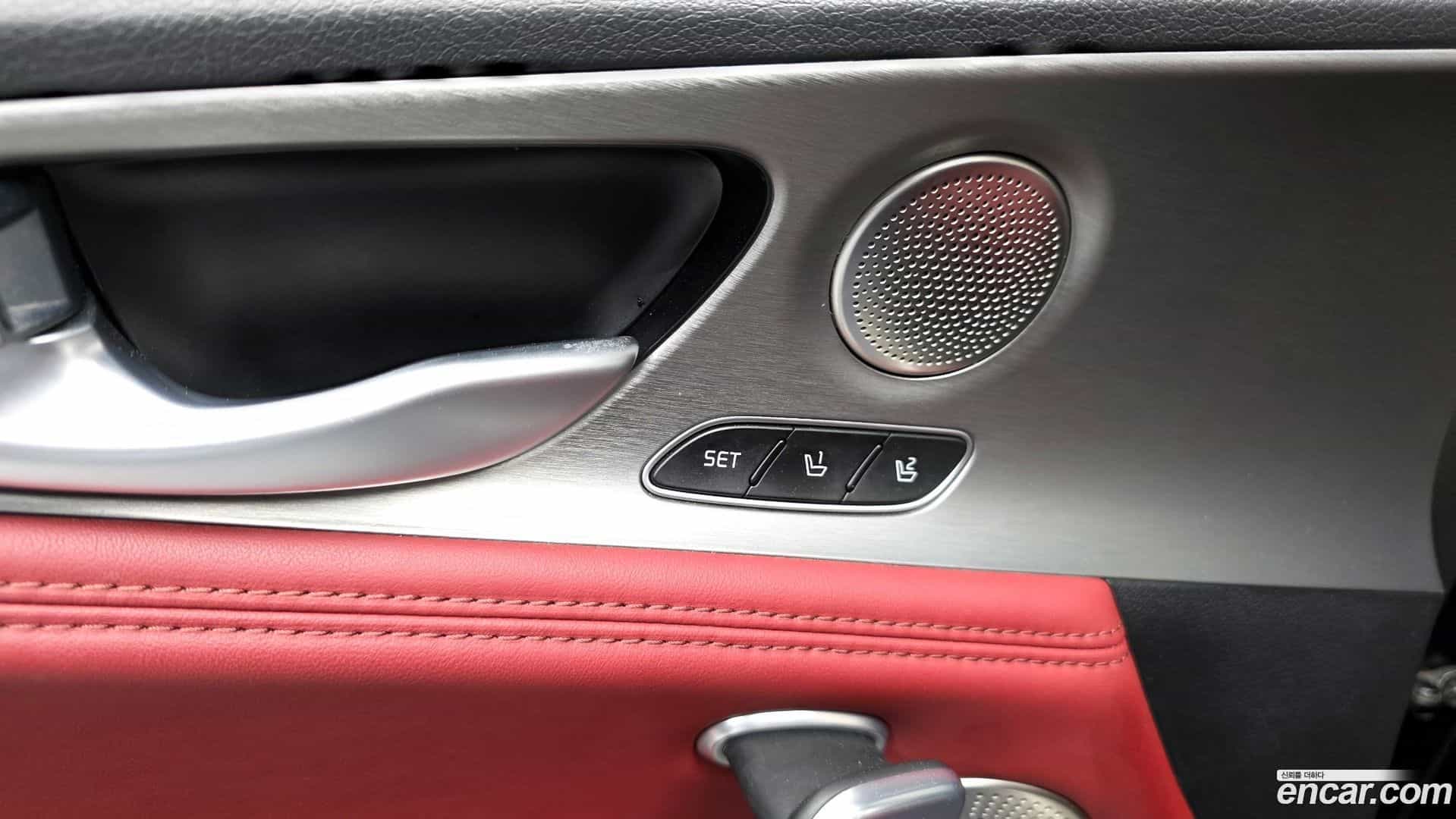 Stinger Kia 2017.6-OPTION-043