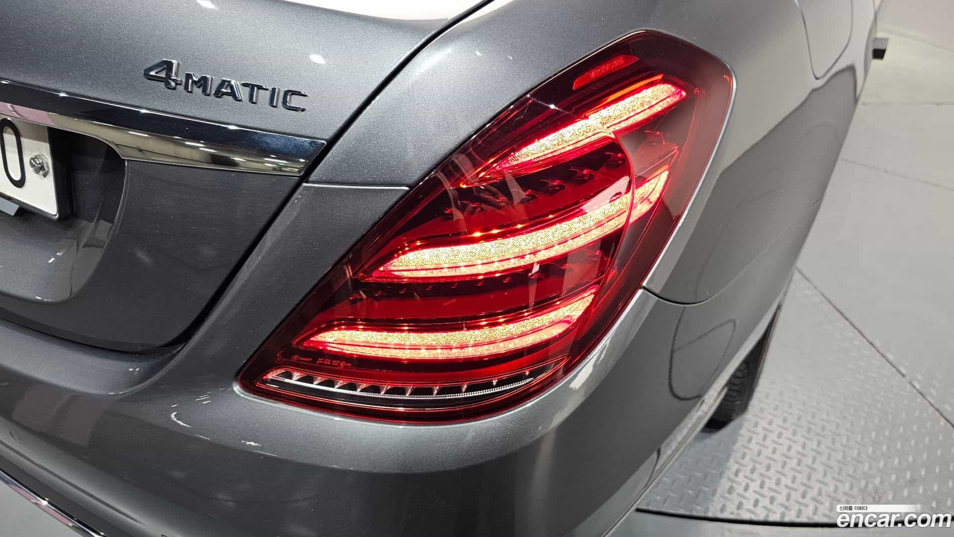 S-Class Mercedes-Benz 2018.5-OUTER-033