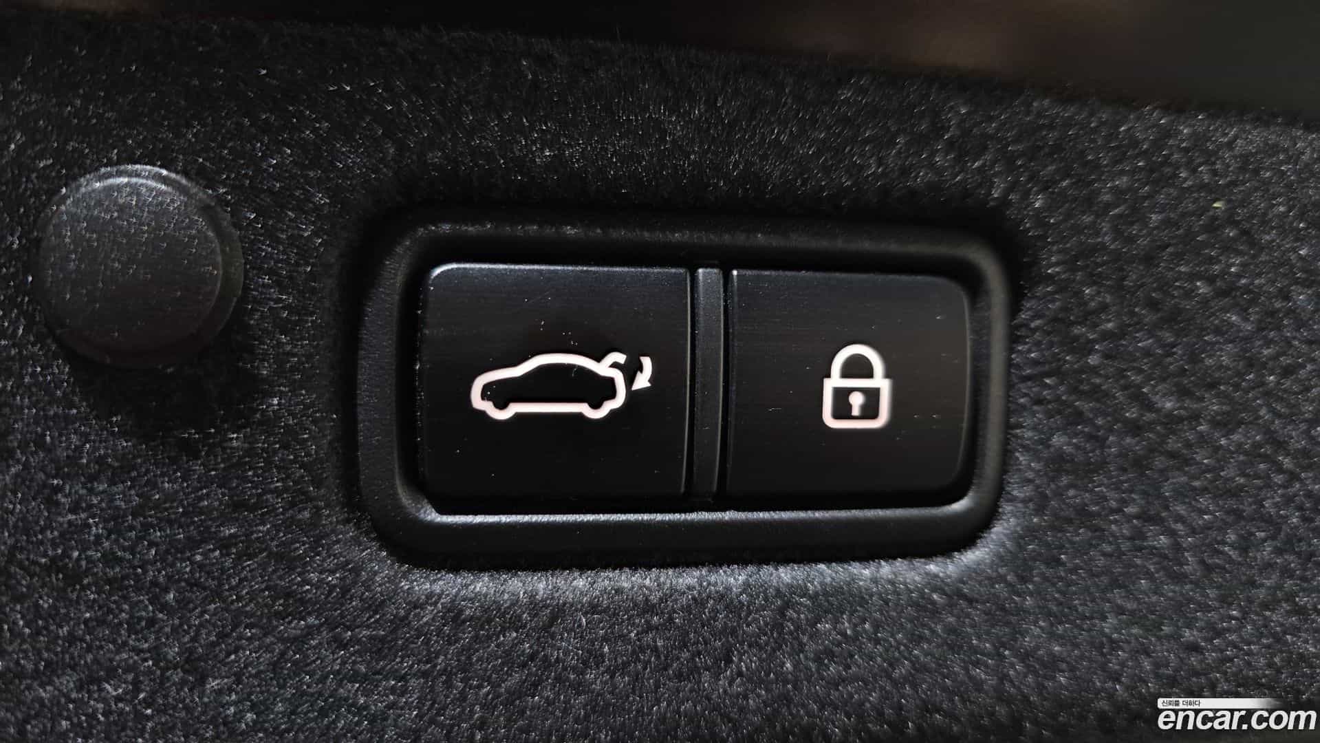 Grandeur Hyundai 2022.4-OPTION-022
