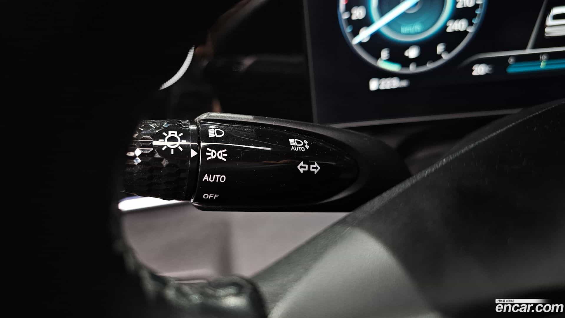 AVANTE Hyundai 2020.9-OPTION-021