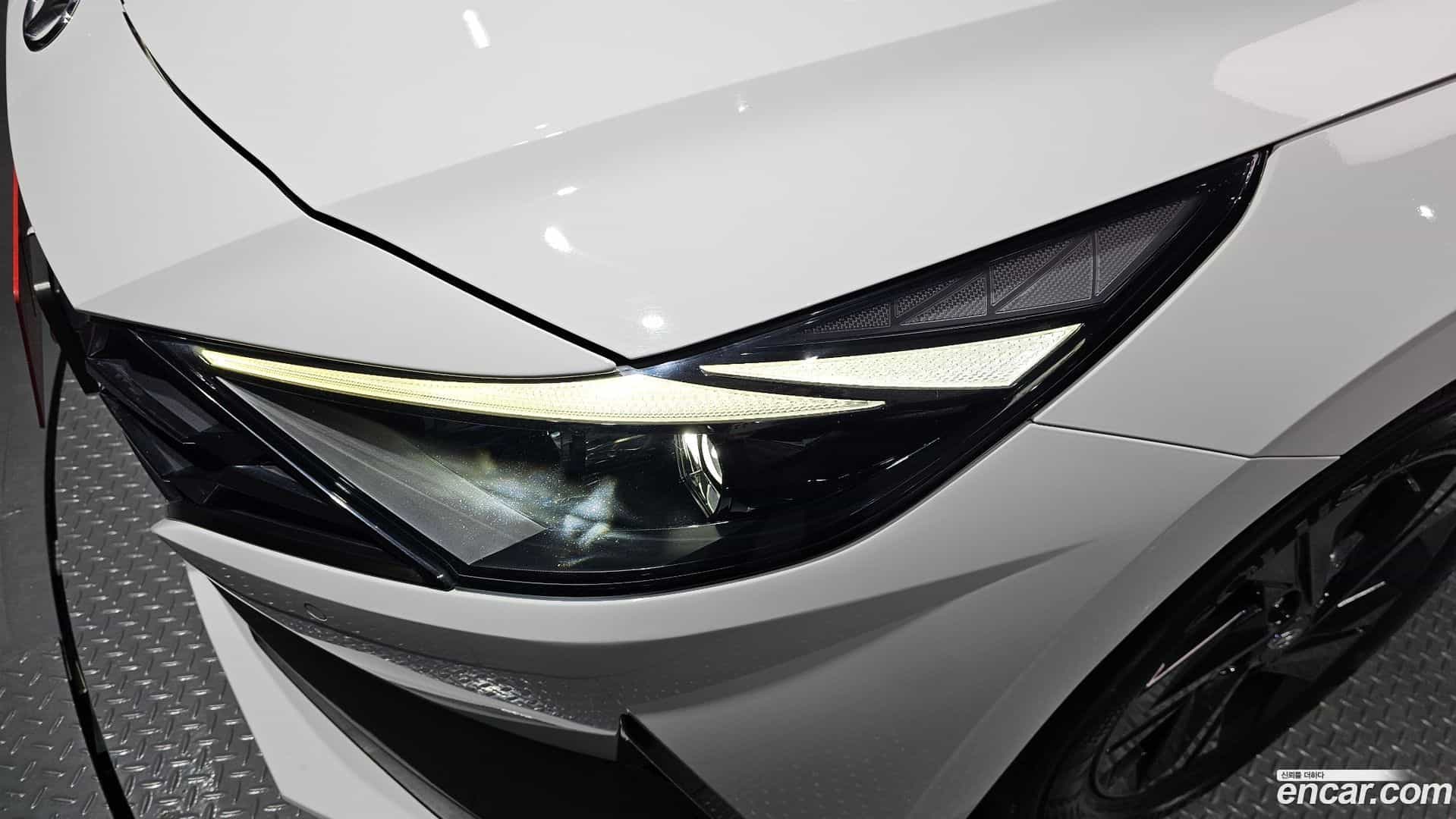 AVANTE Hyundai 2020.9-OUTER-032