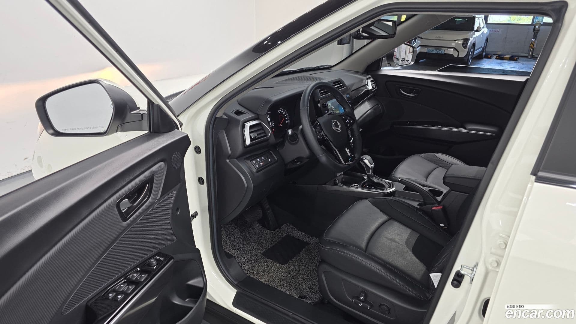 Main__Slider__Photo:TIBOLI KG Mobility 2024.7-9