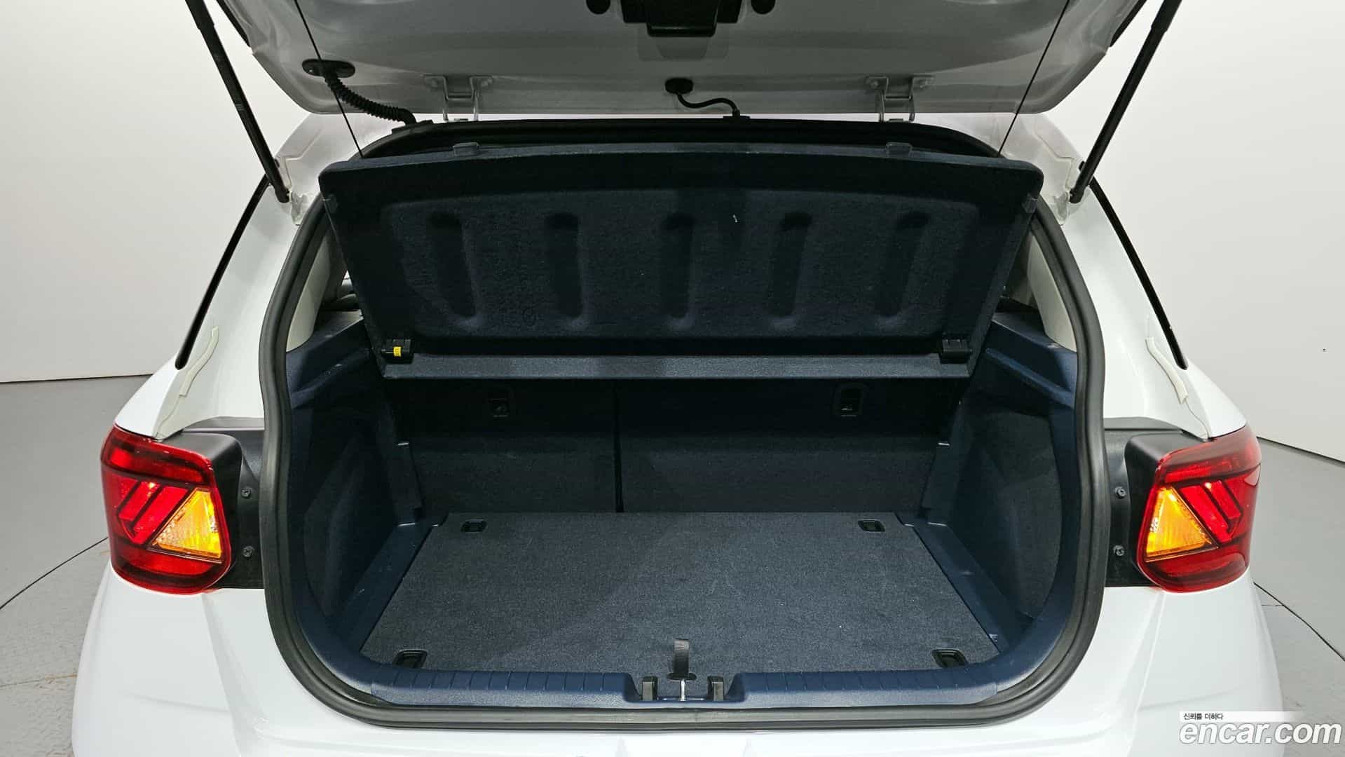 Venue Hyundai 2021.11-OPTION-024