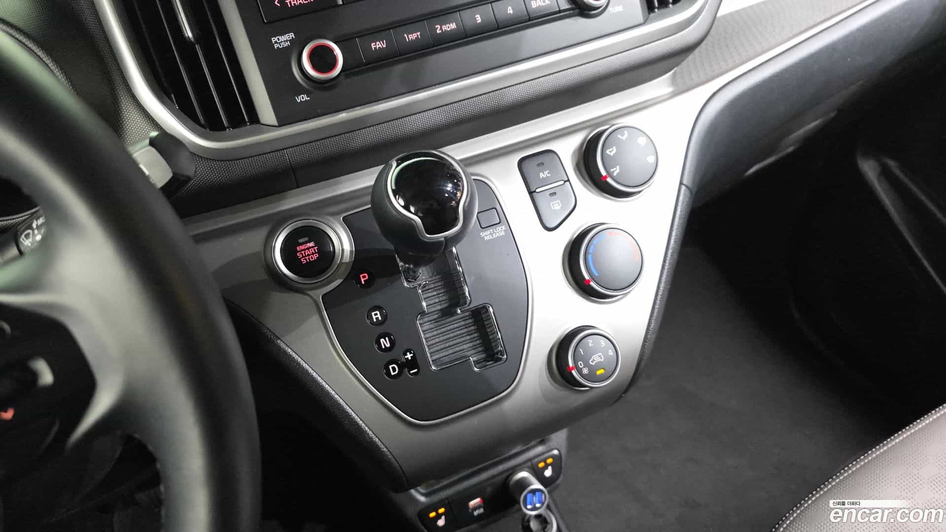RAY Kia 2020.6-INNER-009