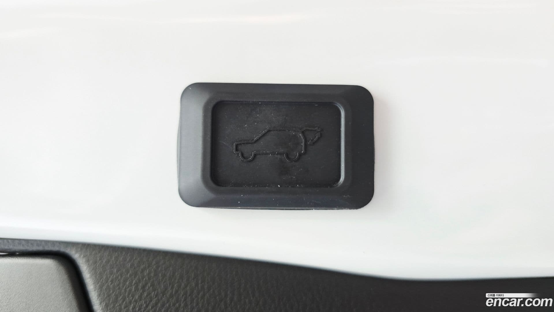 Main__Slider__Photo:RAV4 Toyota 2025.11-17