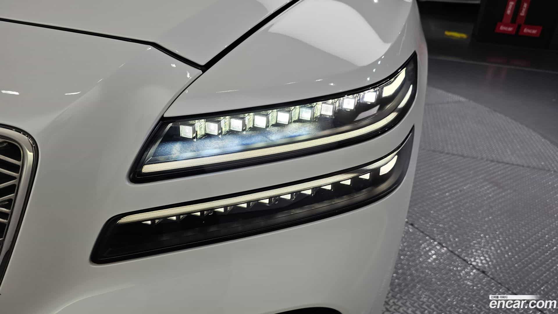 GV80 Genesis 2024.0-OUTER-032