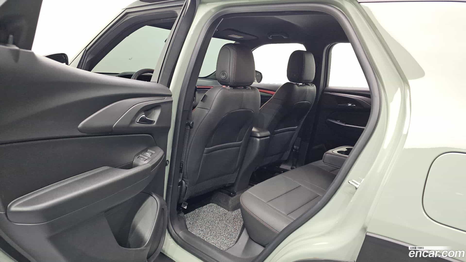 Trailblazer Chevrolet 2023.9-OPTION-015