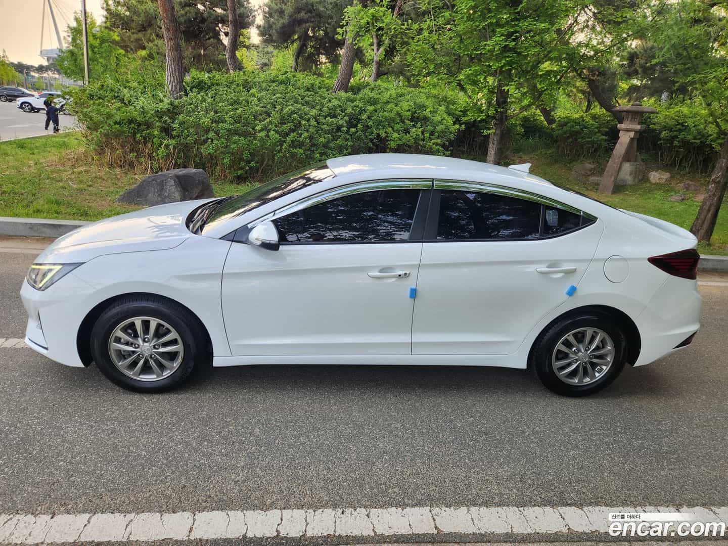 AVANTE Hyundai 2019.5-OUTER-003