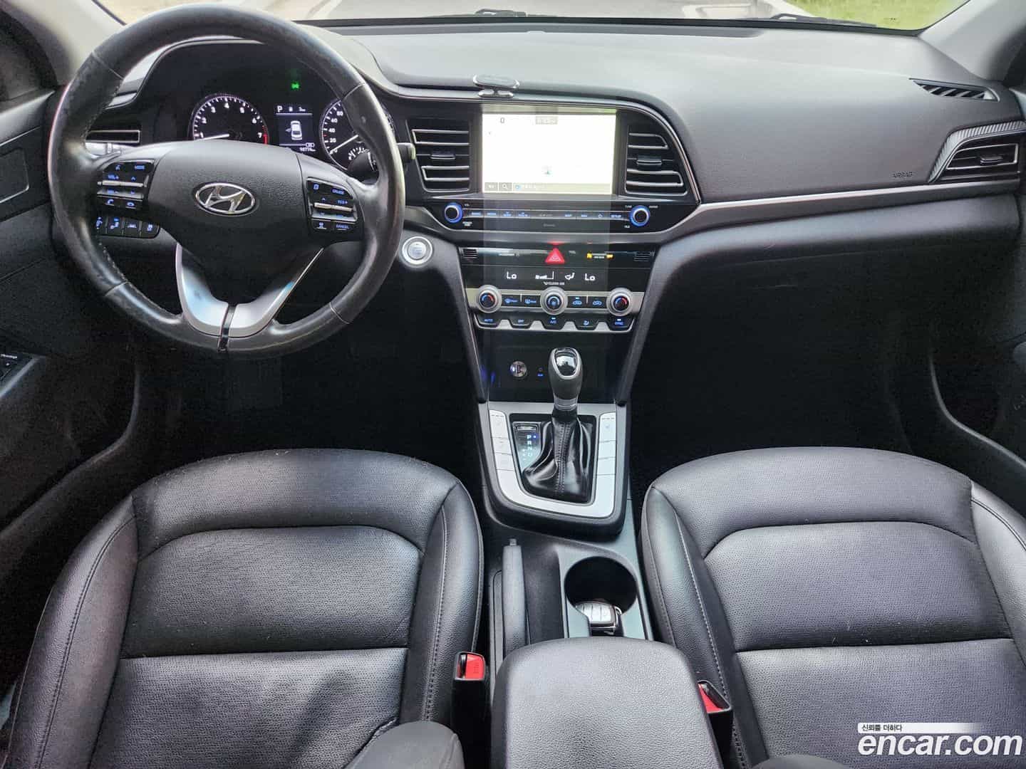 AVANTE Hyundai 2019.5-OPTION-017