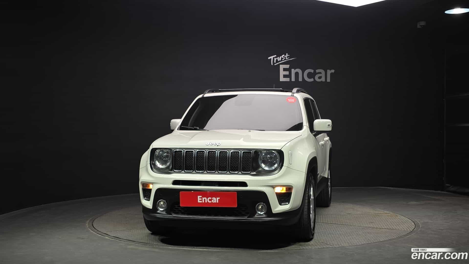 Renegade Jeep 2021.11-OUTER-003
