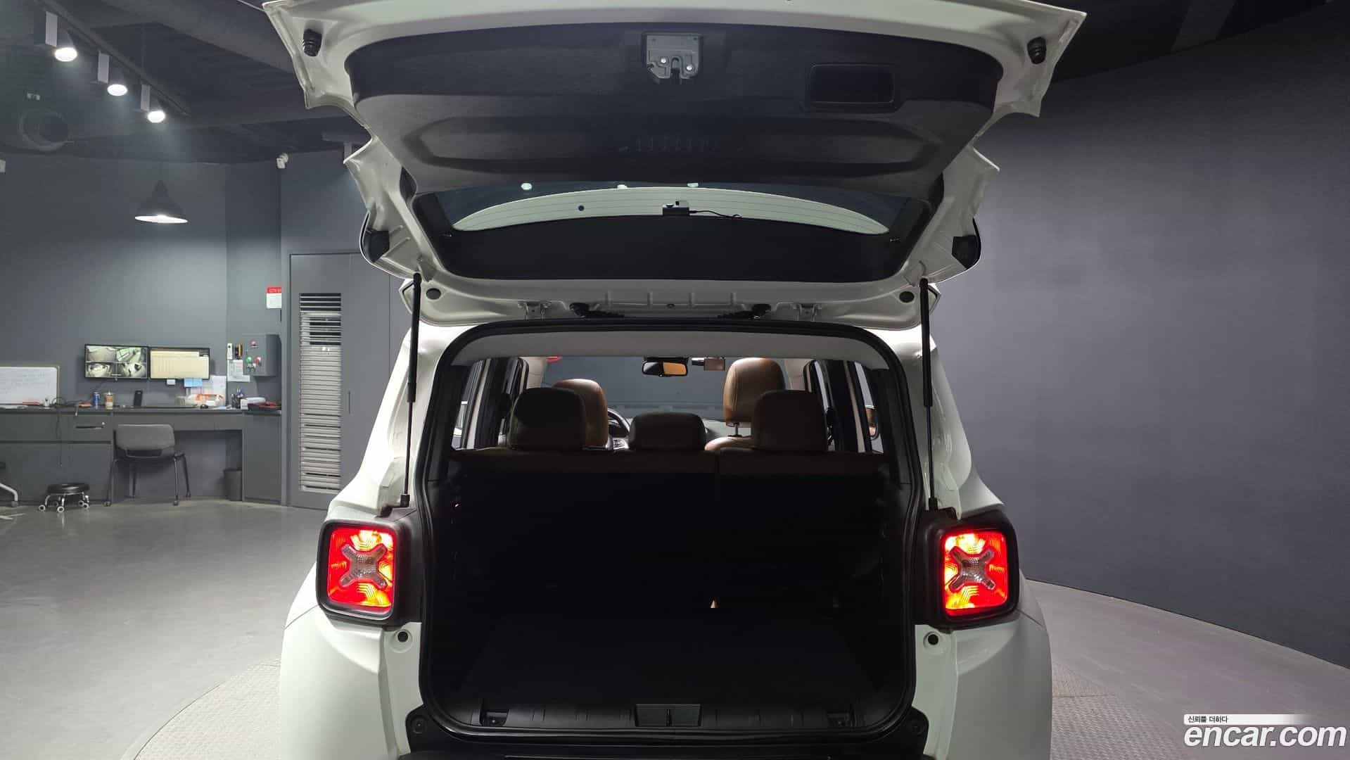 Renegade Jeep 2021.11-OPTION-024