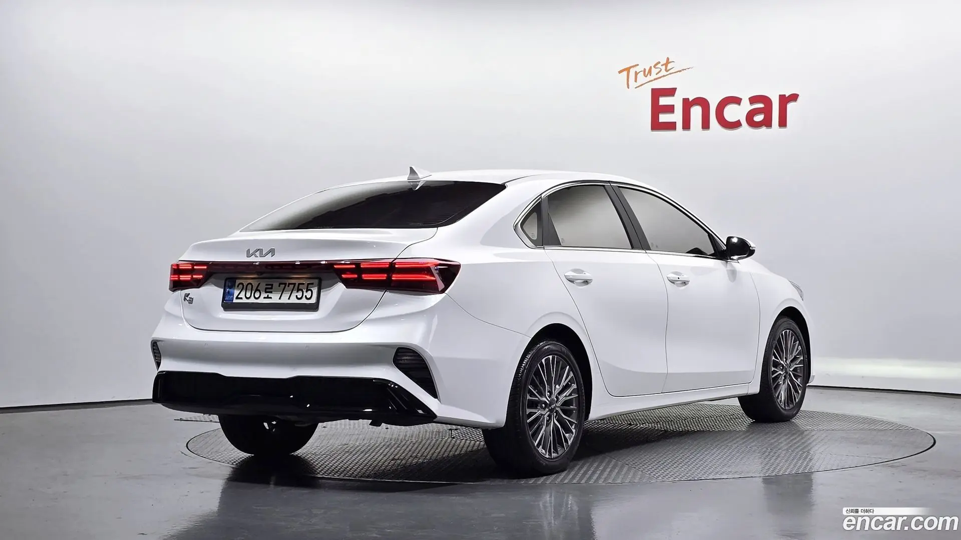 Main__Slider__Photo:K3 Kia 2021.9-1