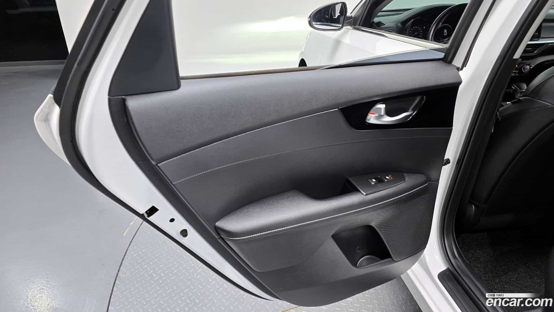 K3 Kia 2021.9-INNER-035