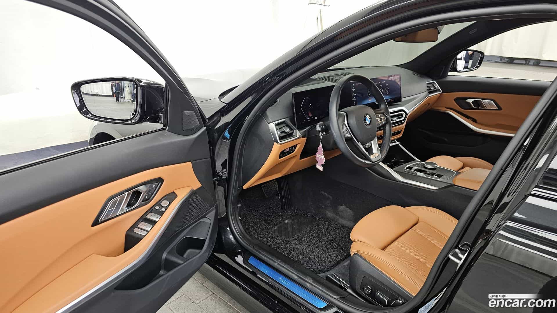 3-Series BMW 2024.2-INNER-010