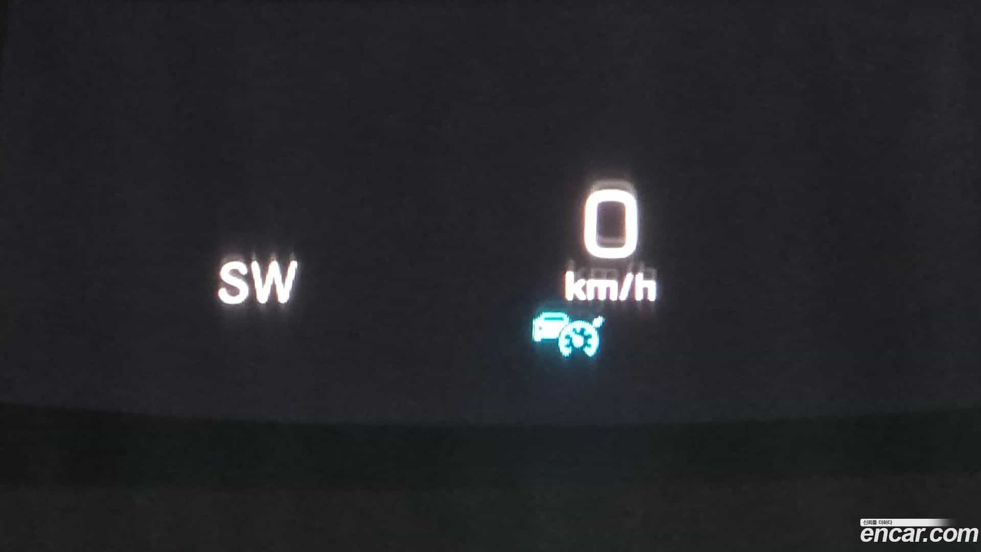 E-Class Mercedes-Benz 2020.6-OPTION-018