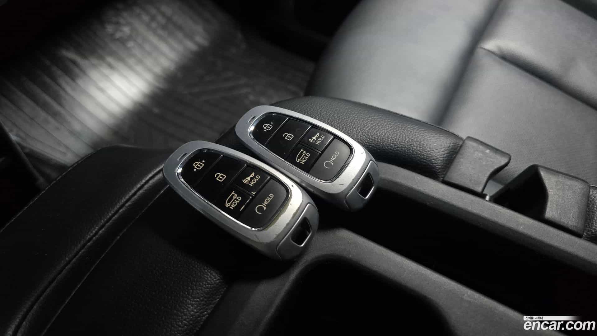 Staria Hyundai 2022.7-OPTION-021