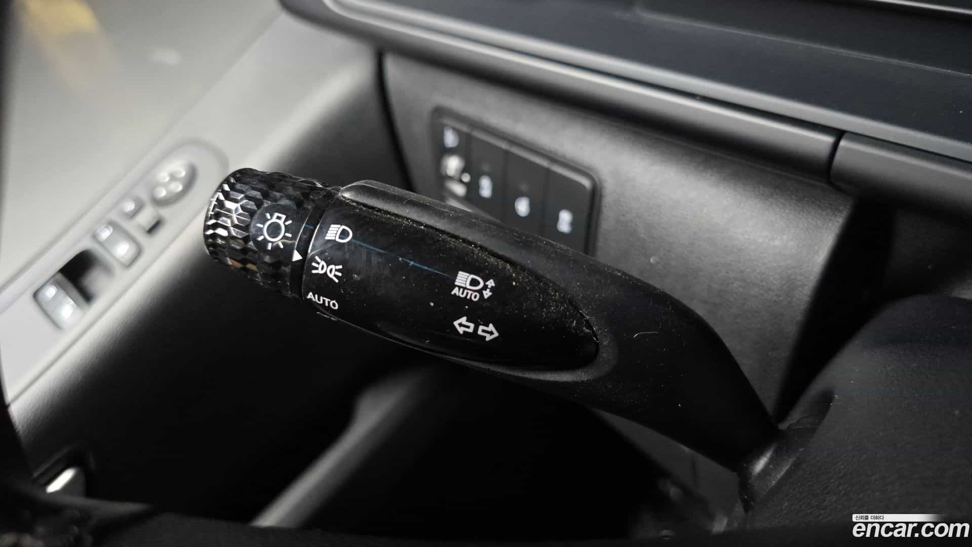 Staria Hyundai 2022.7-OPTION-043