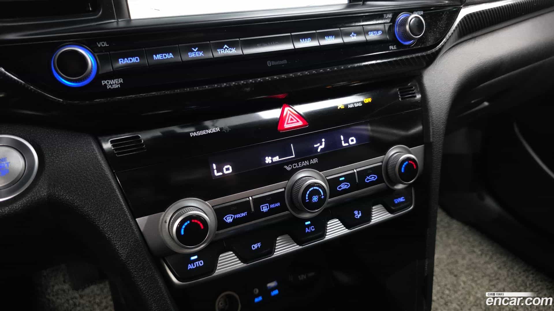 AVANTE Hyundai 2019.2-OPTION-020
