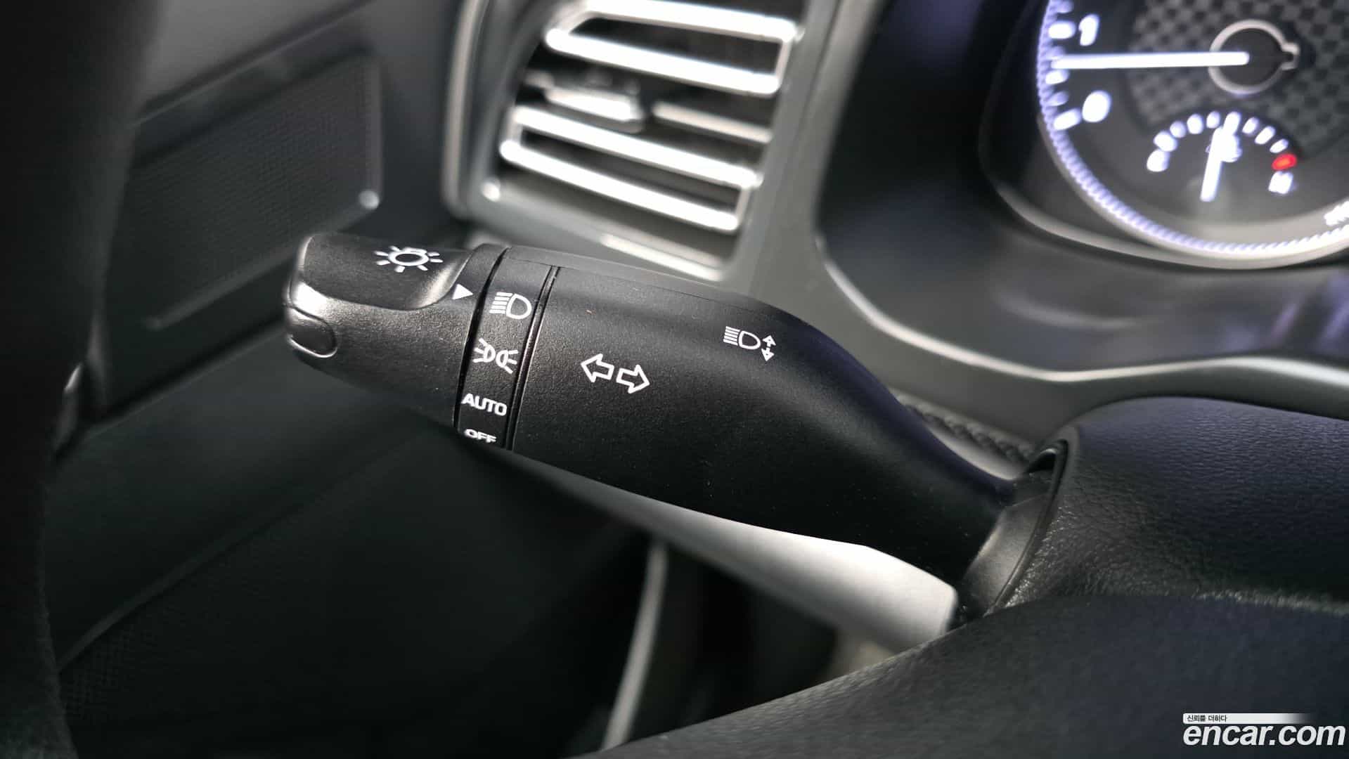 AVANTE Hyundai 2019.2-OPTION-041