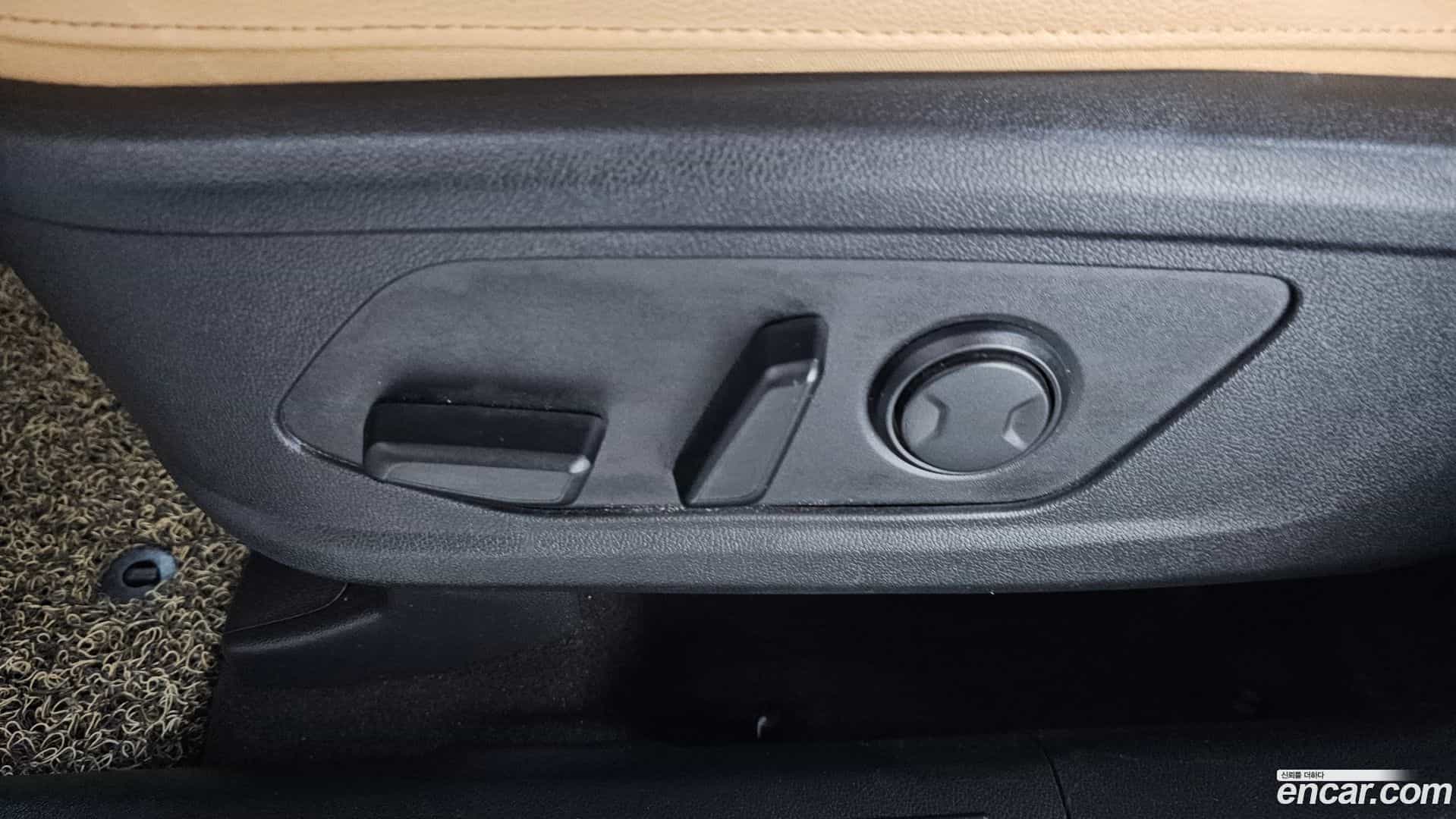 Sorento Kia 2020.9-OPTION-044
