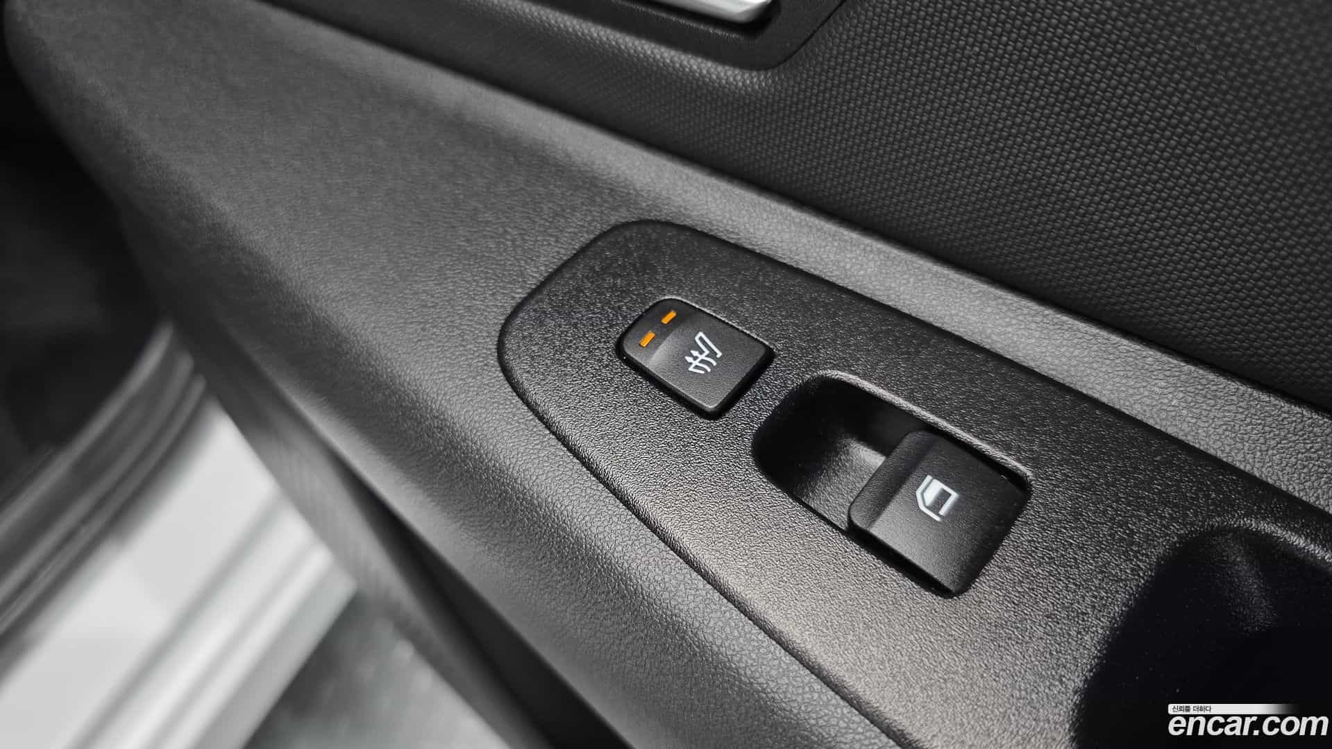 AVANTE Hyundai 2021.11-OPTION-023