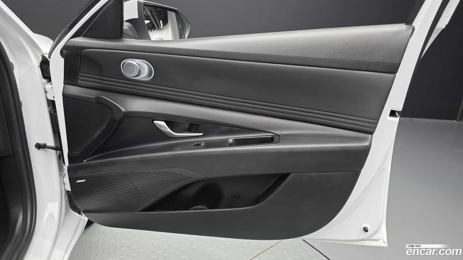 AVANTE Hyundai 2021.11-INNER-034