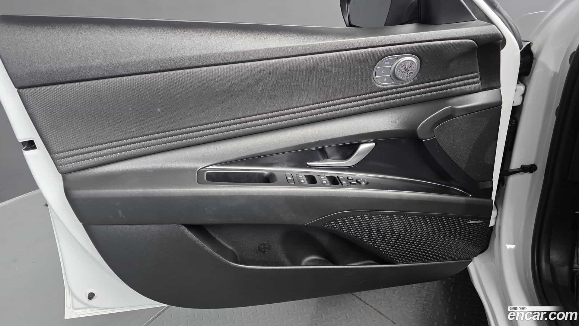AVANTE Hyundai 2021.11-OPTION-040