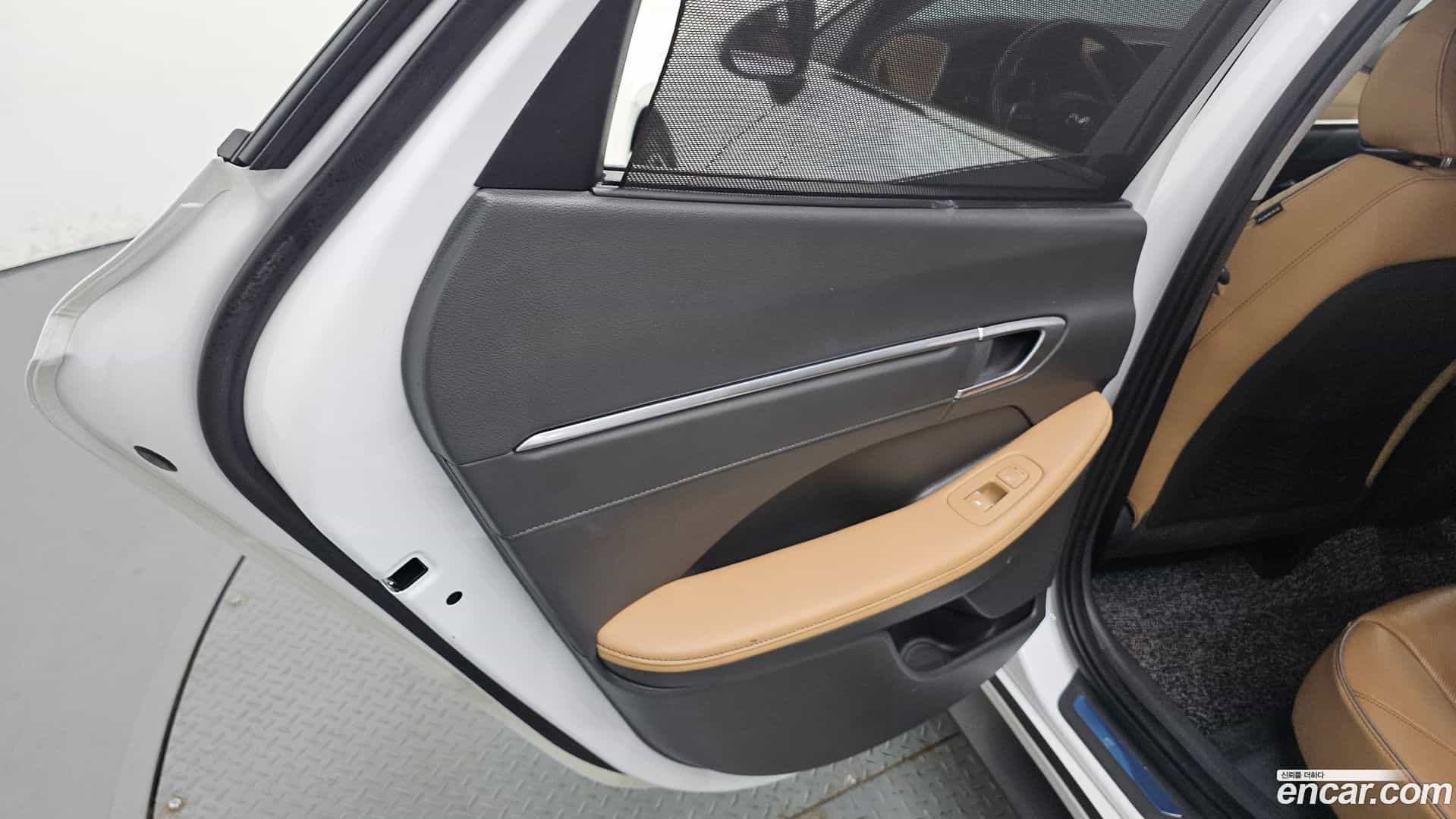 Sonata Hyundai 2019.5-INNER-035