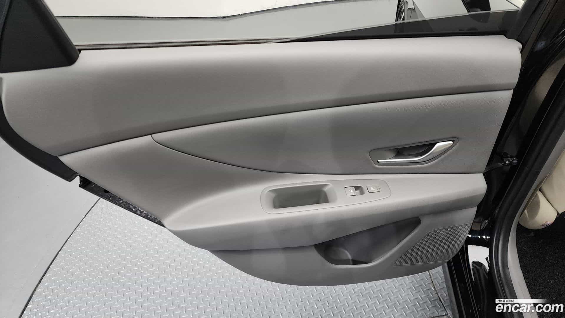 AVANTE Hyundai 2023.7-INNER-035