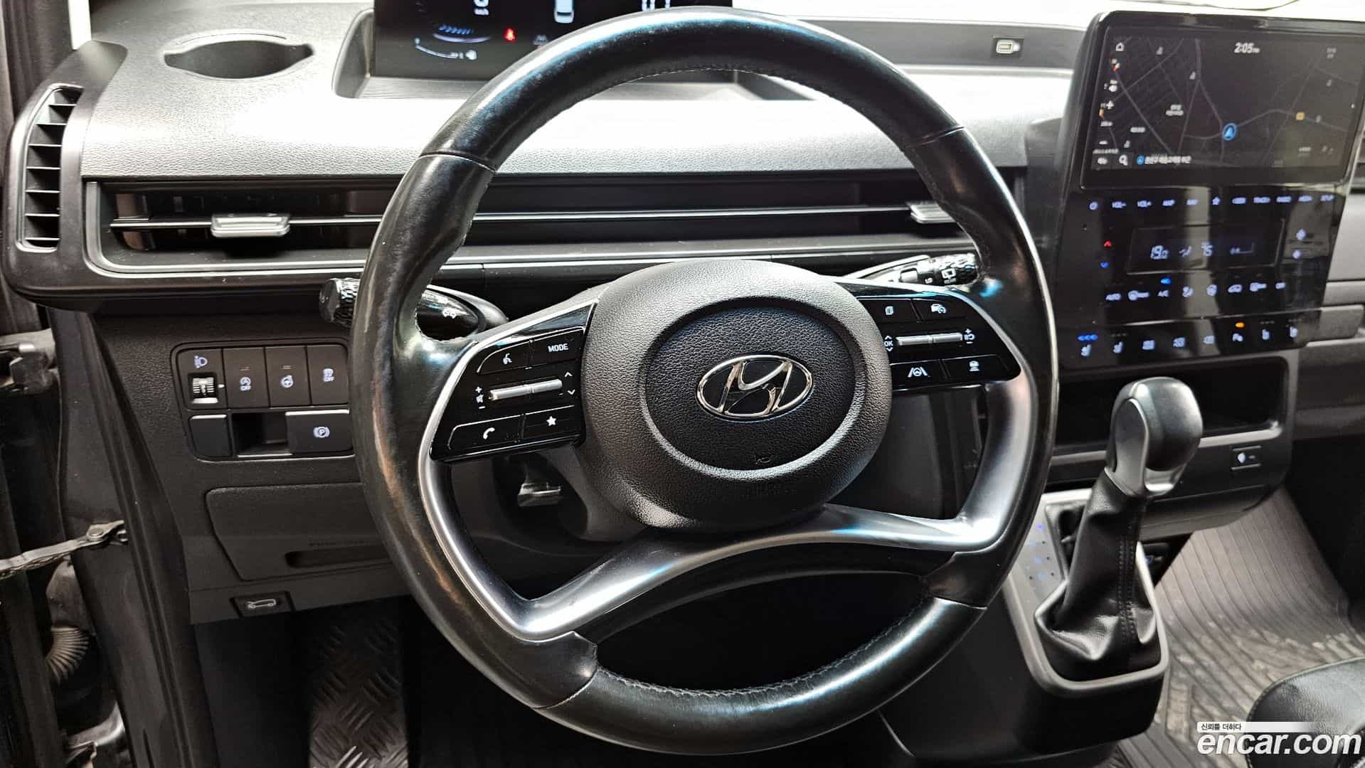 Staria Hyundai 2021.4-OPTION-016