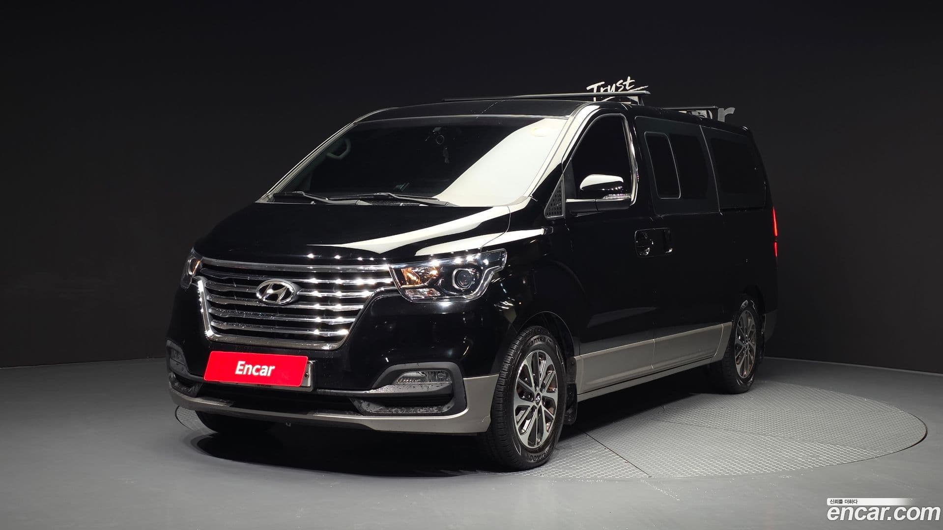 Main__Slider__Photo:Starex Hyundai 2019.5-0