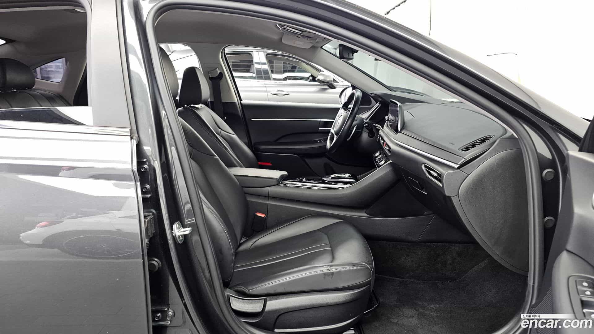 Sonata Hyundai 2020.8-OPTION-015