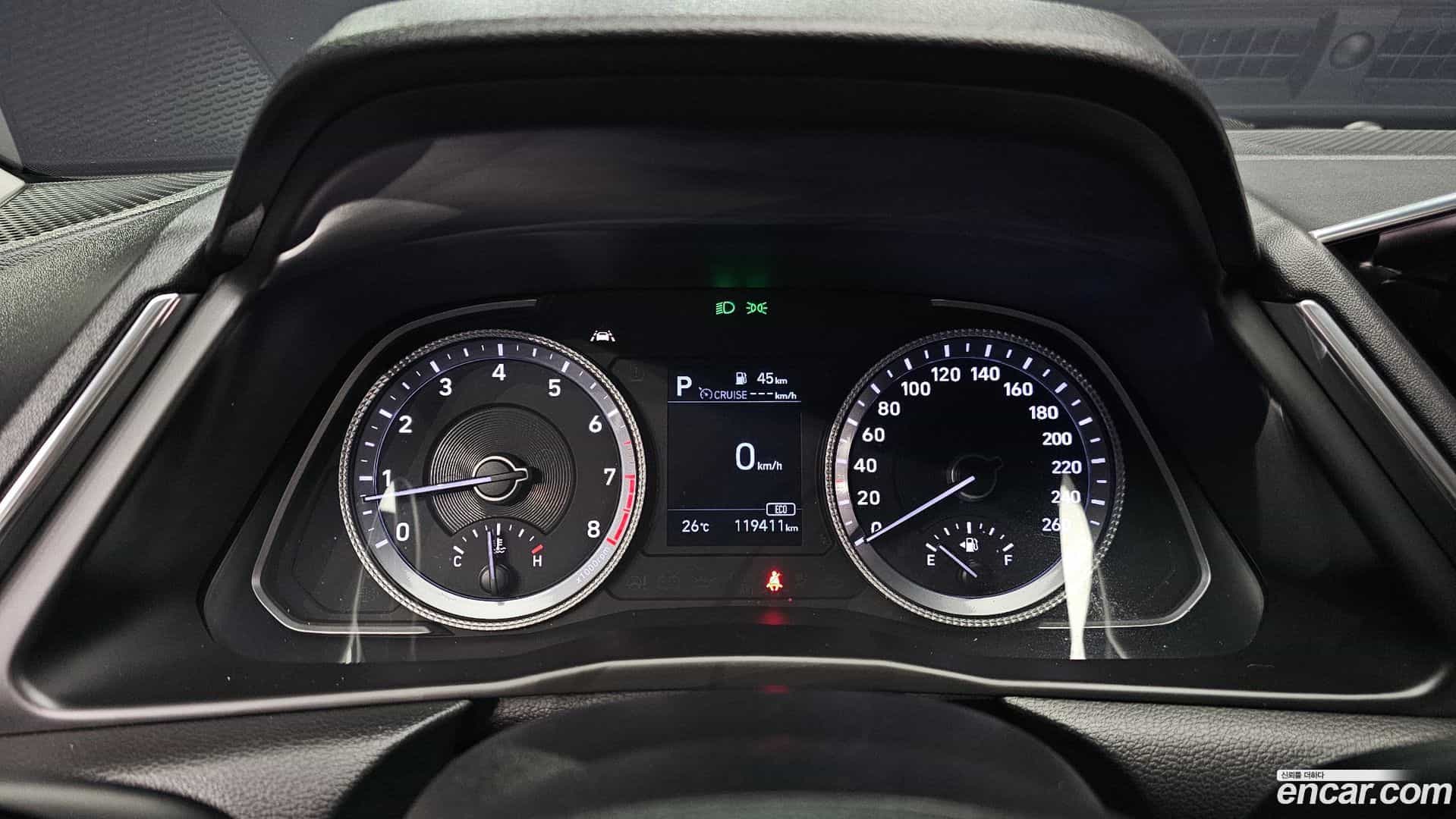 Sonata Hyundai 2019.4-INNER-008