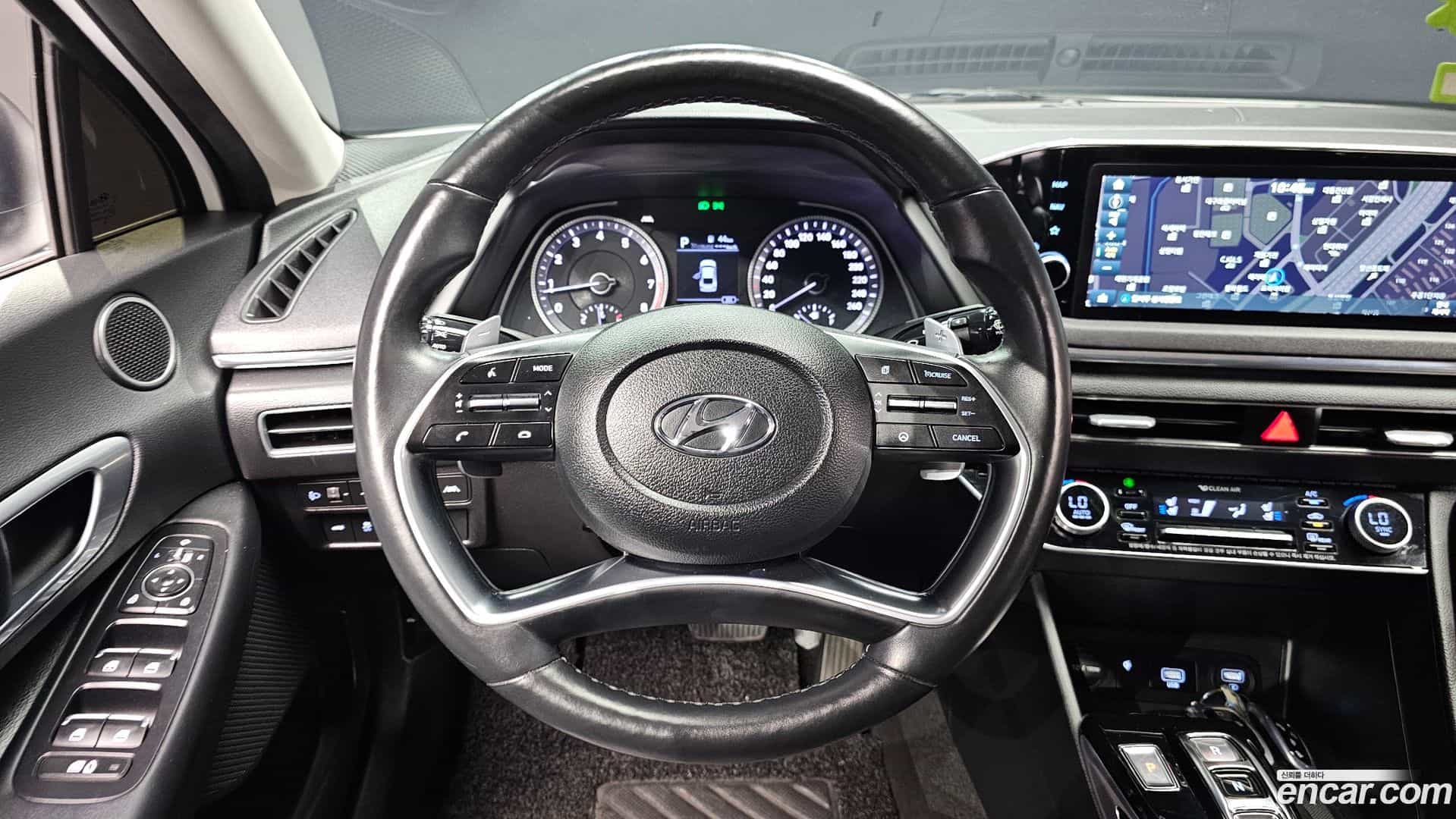 Sonata Hyundai 2019.4-OPTION-017