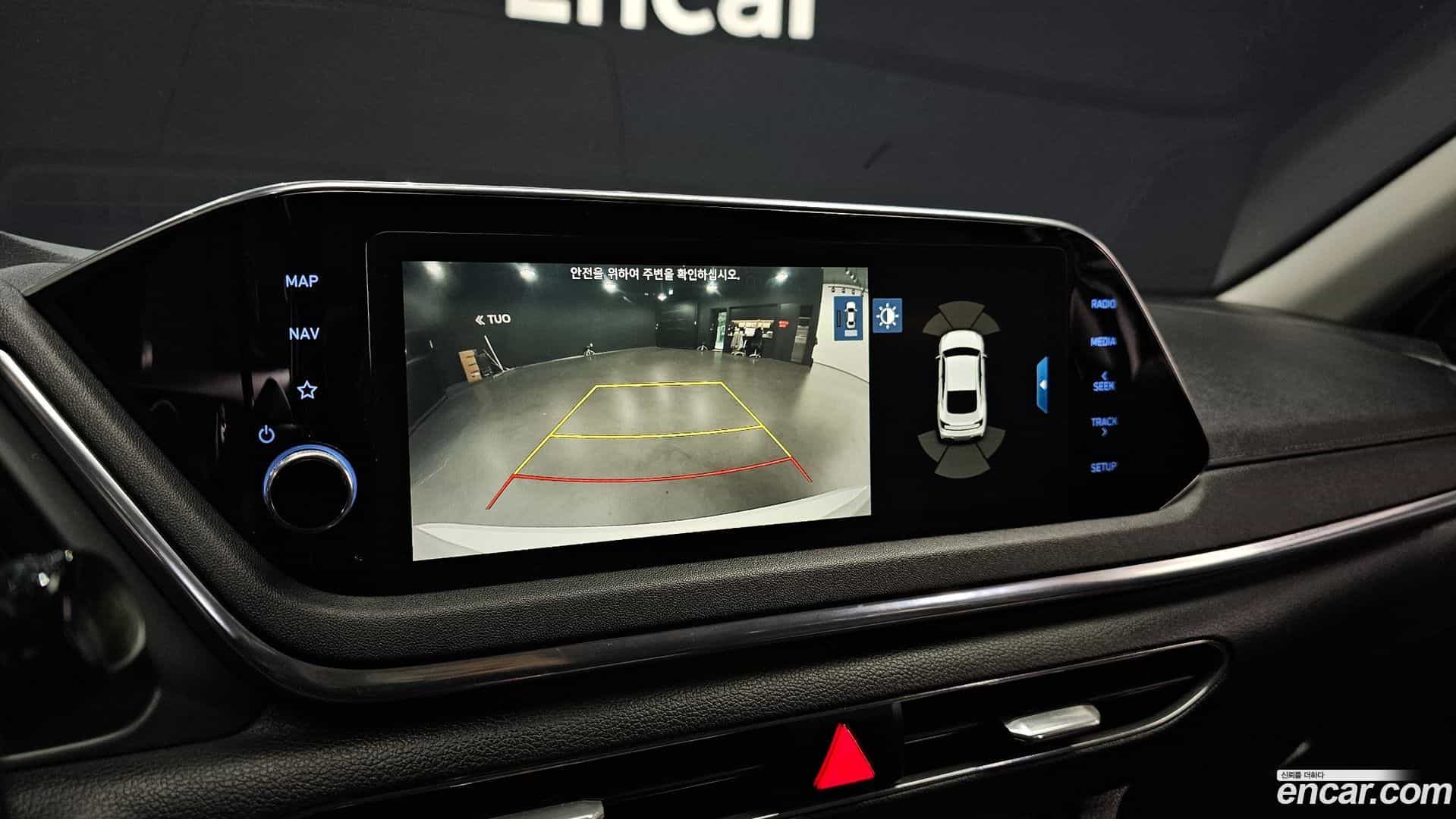 Sonata Hyundai 2019.4-OPTION-018