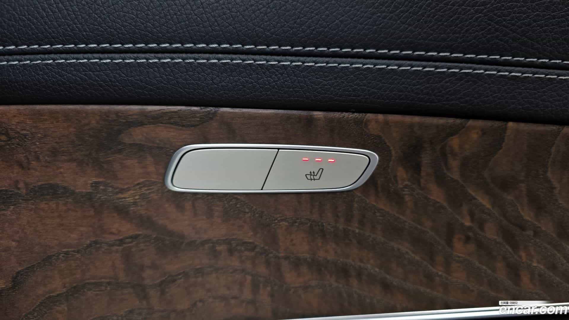 E-Class Mercedes-Benz 2017.0-OPTION-022
