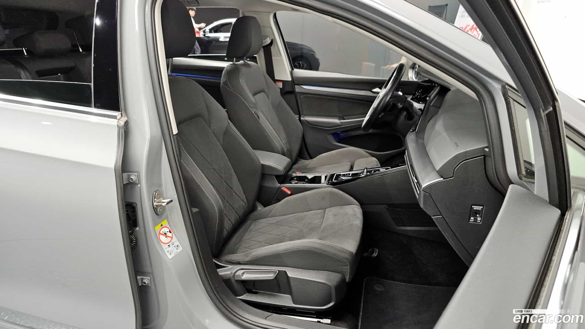 Golf Volkswagen 2024.5-OPTION-016