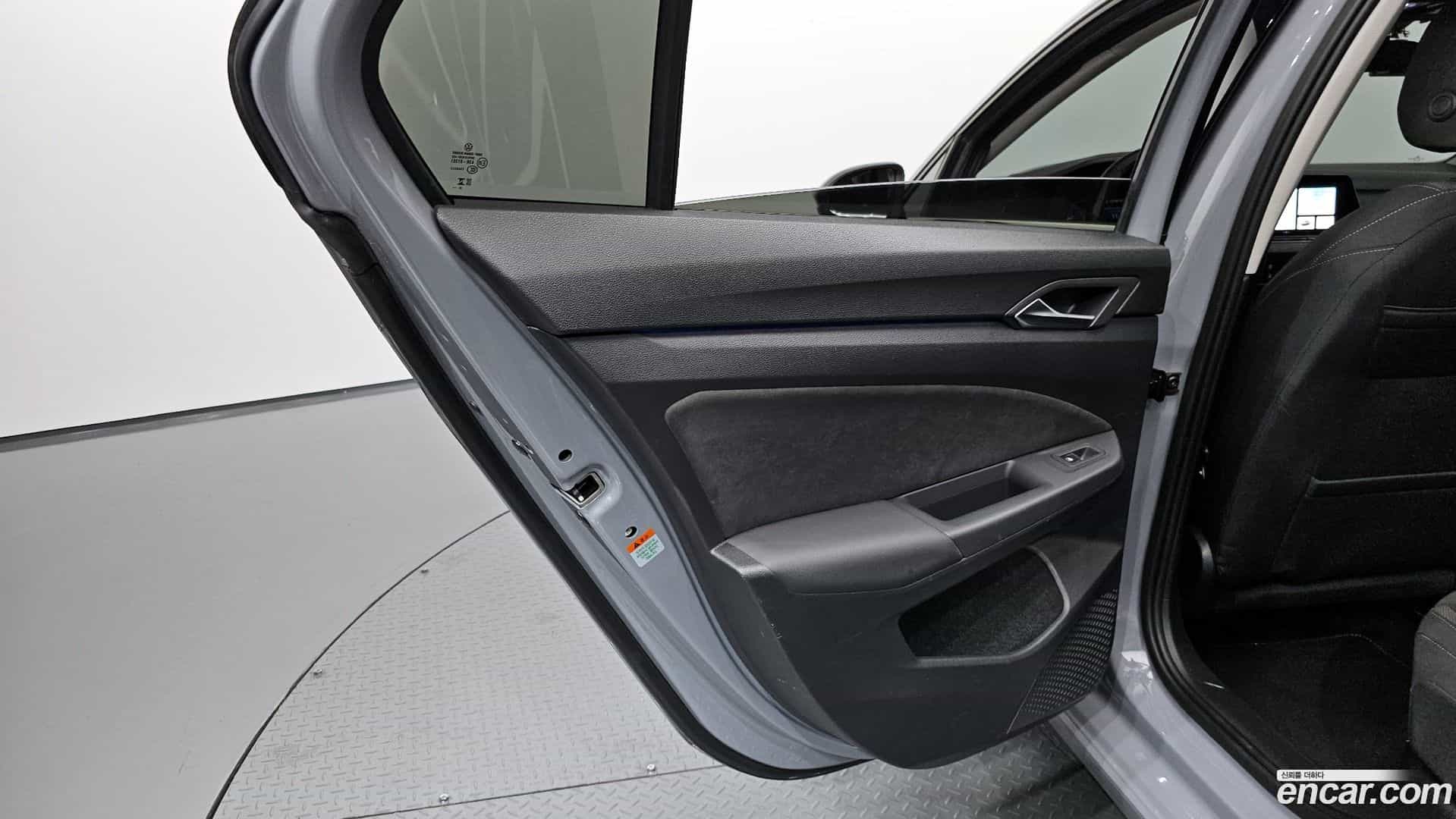 Golf Volkswagen 2024.5-INNER-035