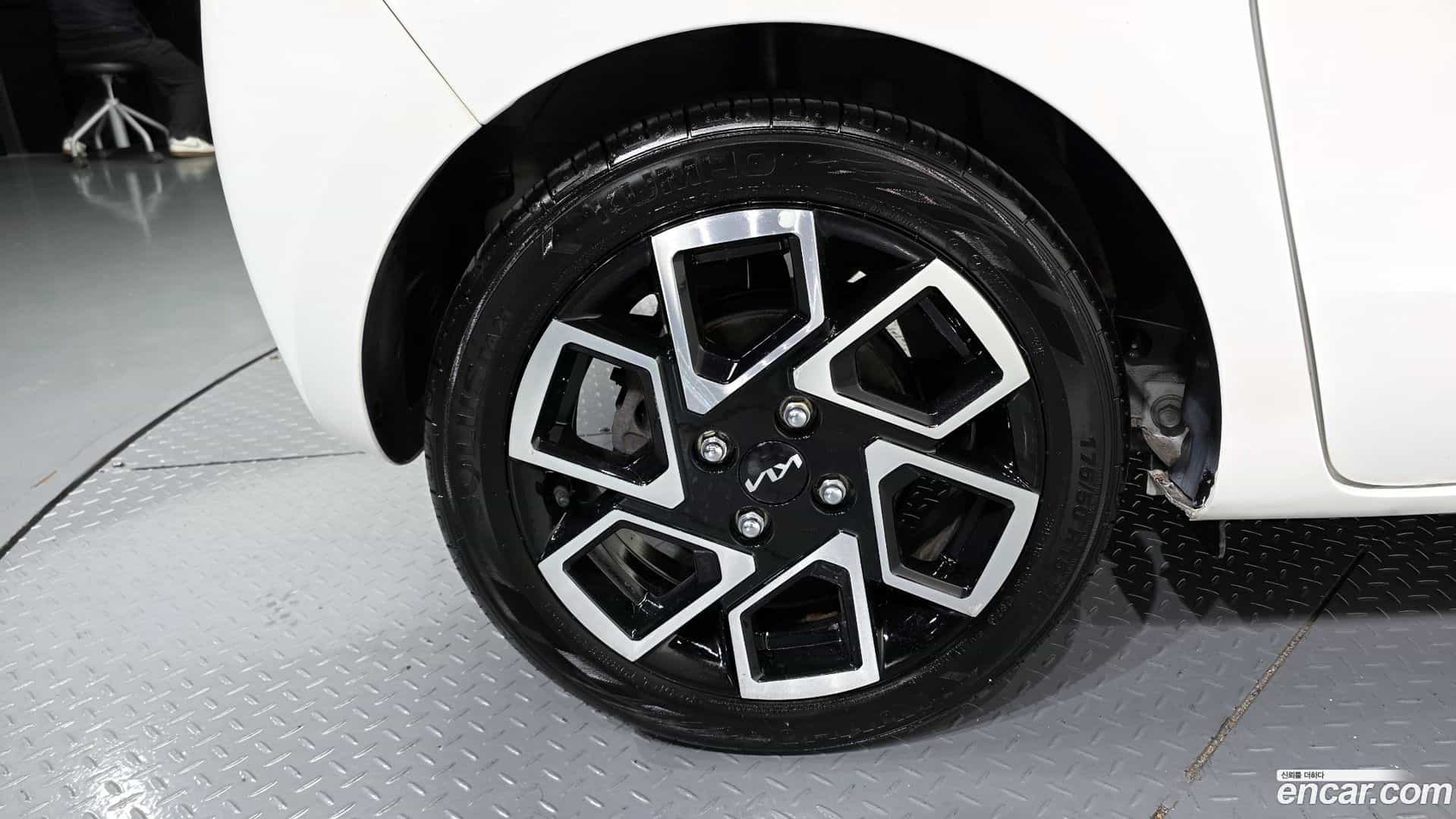 RAY Kia 2023.4-OUTER-005