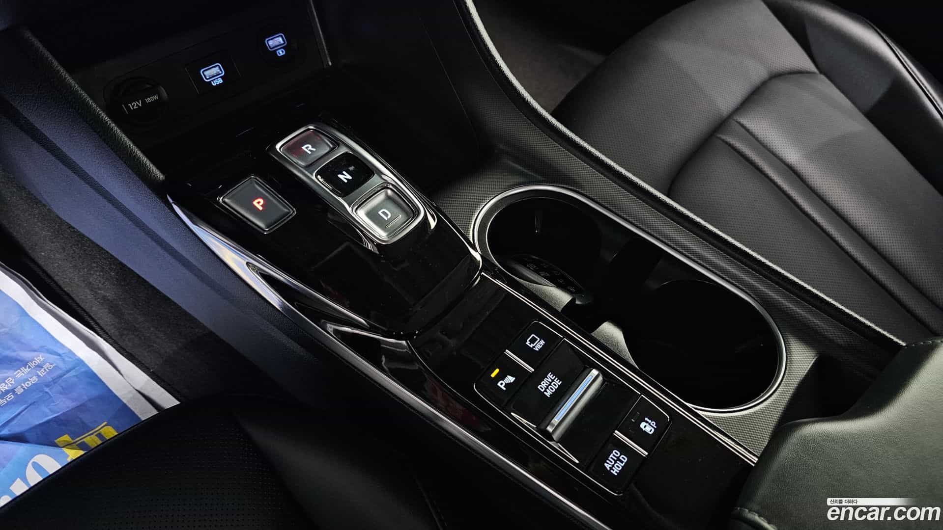 Sonata Hyundai 2021.2-INNER-009